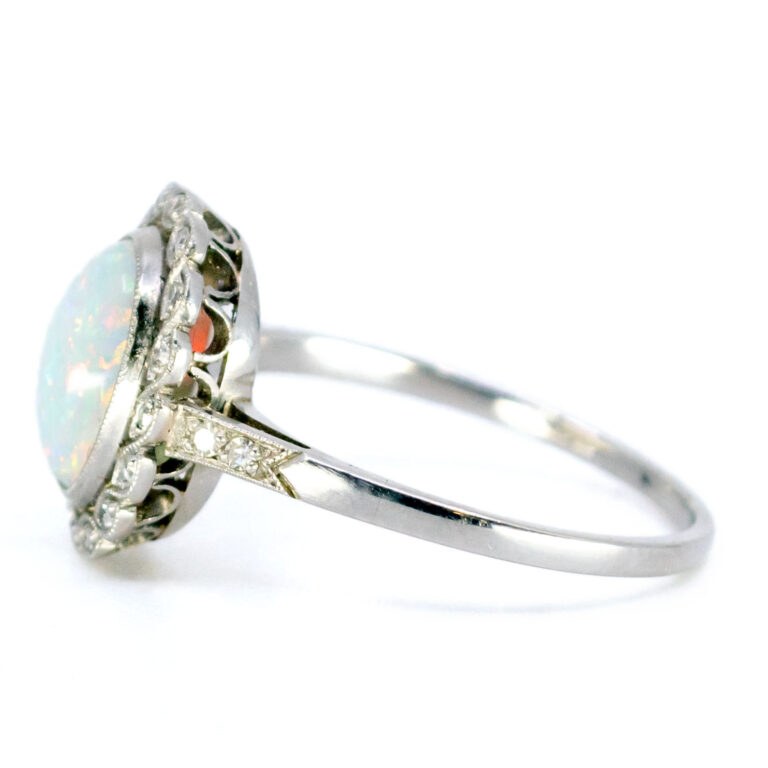 Opal Diamond Platinum Oval-Shape Ring 5611-4755 Image4