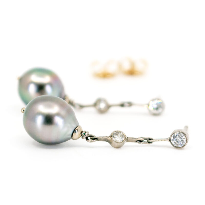 Aretes colgantes de perlas de diamantes de 18k 6883-0845 Image4