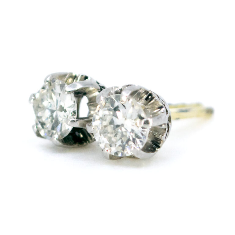 Diamond Platinum 18k Stud Earrings 9470-6206 Image2