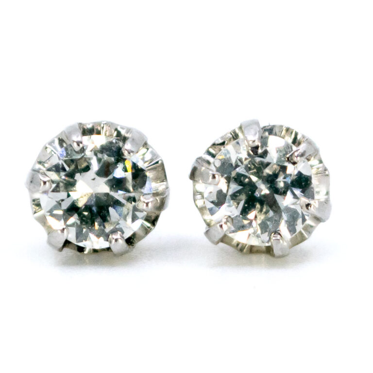 Diamond Platinum 18k Stud Earrings 9470-6206 Image1