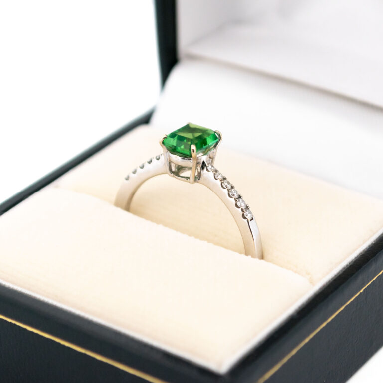 Diamond Emerald 18k Ring 14517-8351 Image2