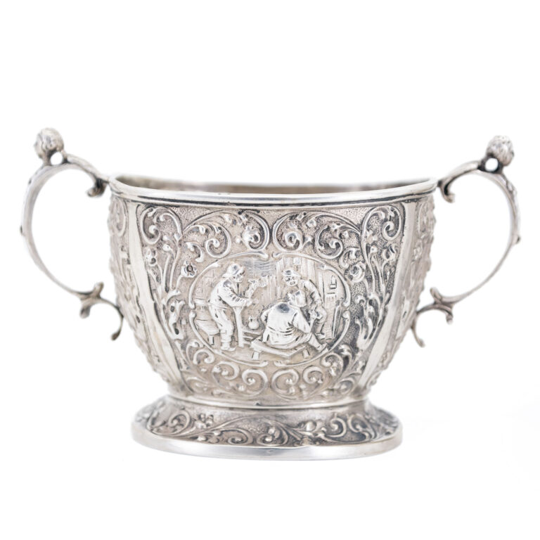 Dutch Silver Repousse Creamer Set 15713-3118 Image3