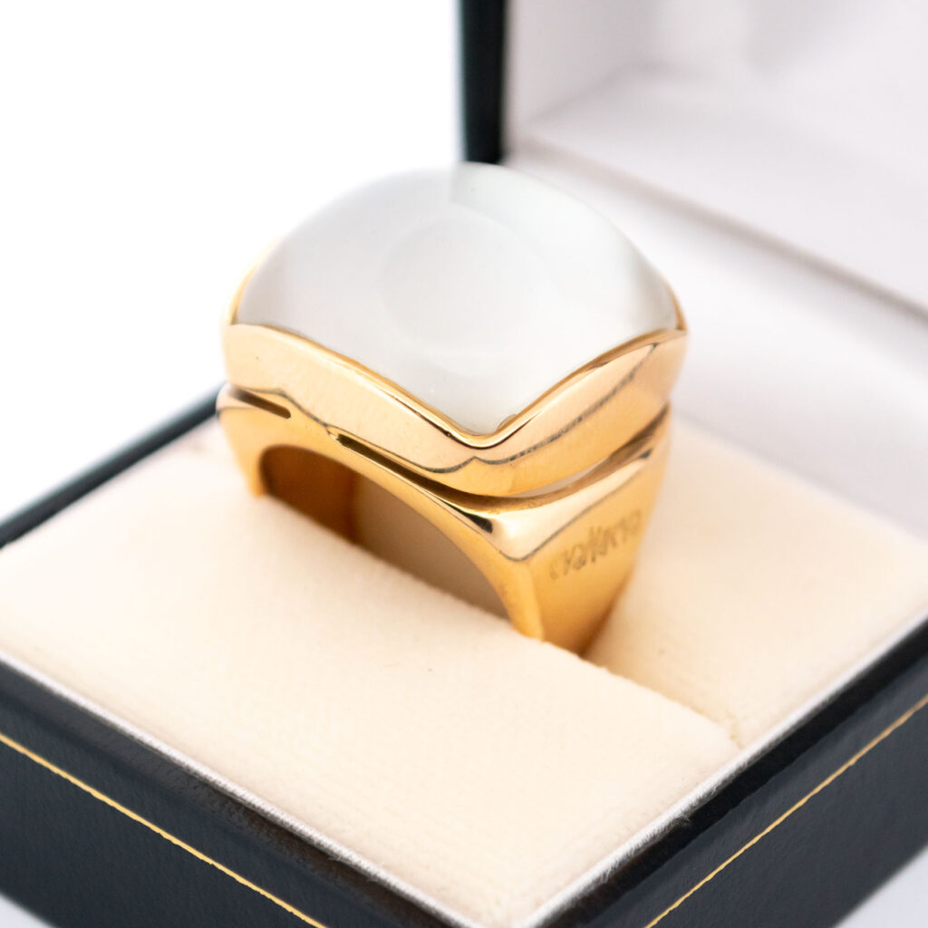 Pearl Quartz 18k Dome Ring 16252-8776 Image2