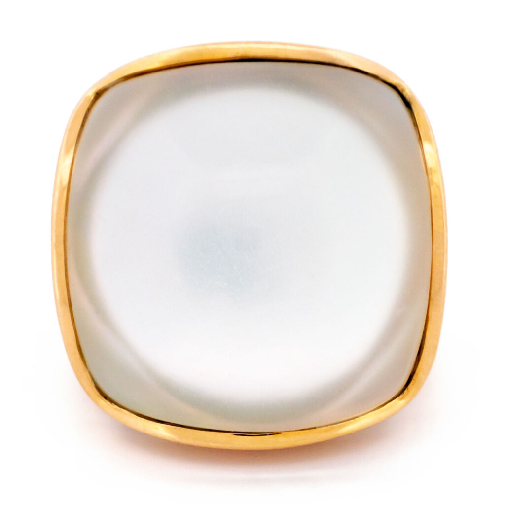 Pearl Quartz 18k Dome Ring 16252-8776 Image3