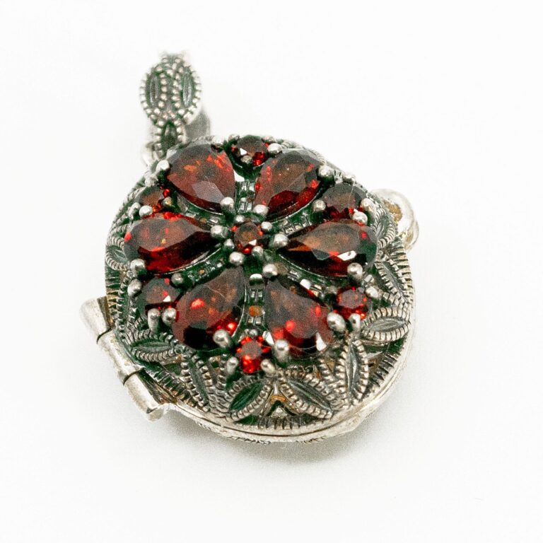 Garnet Silver Oval-Shape Locket 16869-2765 Image2