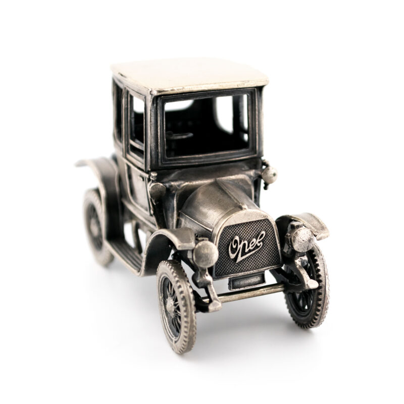 Silver Opel Oldtimer Miniature 17508-3229 Image2