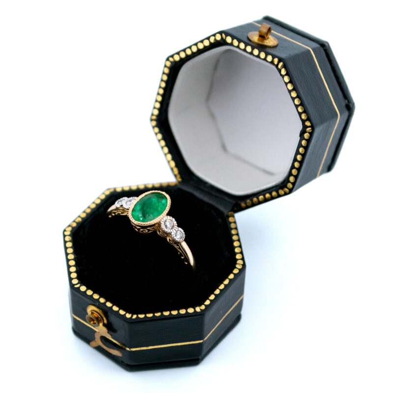 Diamond Emerald 14k Oval-Shape Ring 16621-8902 Image5